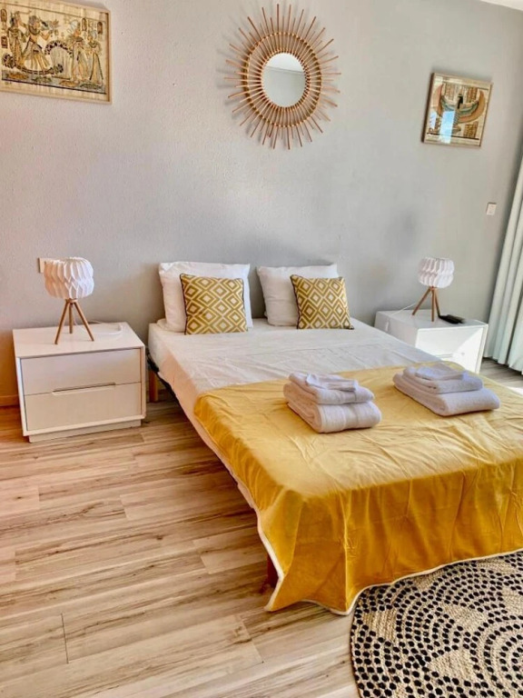Studio in Saint-françois, With Wonderful sea View, Balcony and Wifi