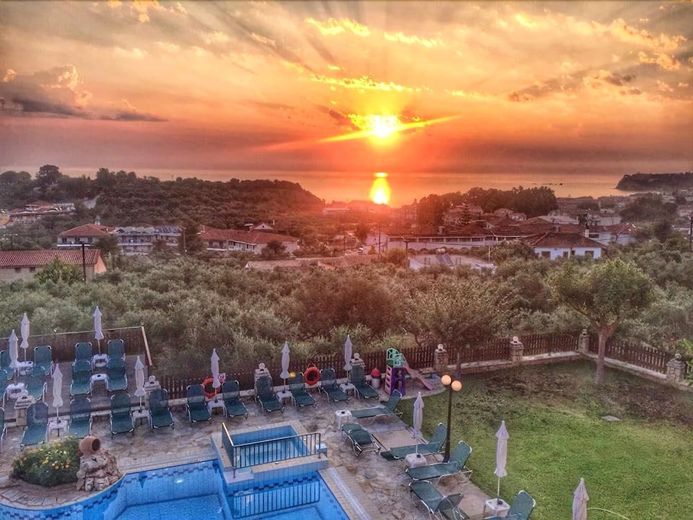 Ariadne Apartments