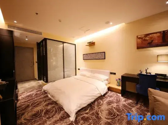 Milu Hotel (Urumqi High Speed Rail Station)
