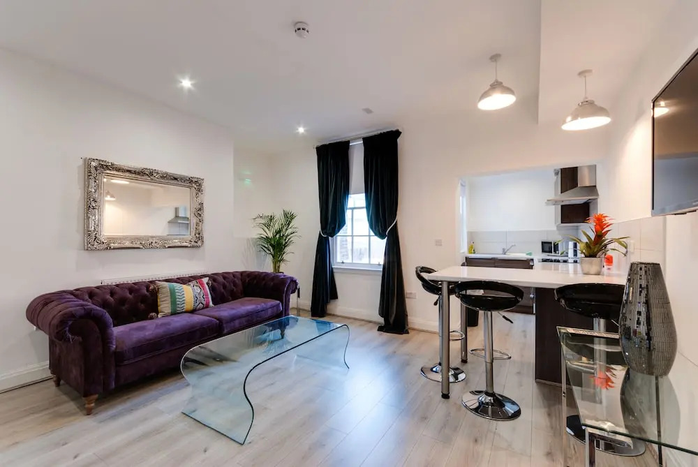 43 Knight Street Apartments