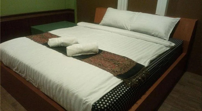 Easy Maesai Hostel