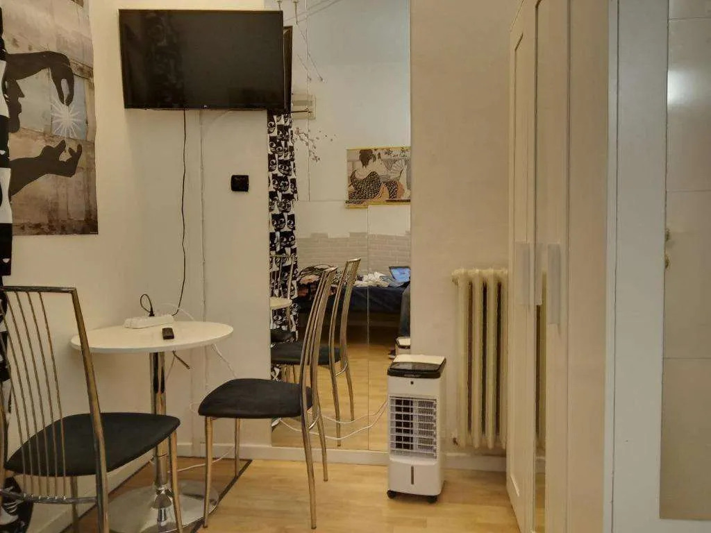 Floris Guest House