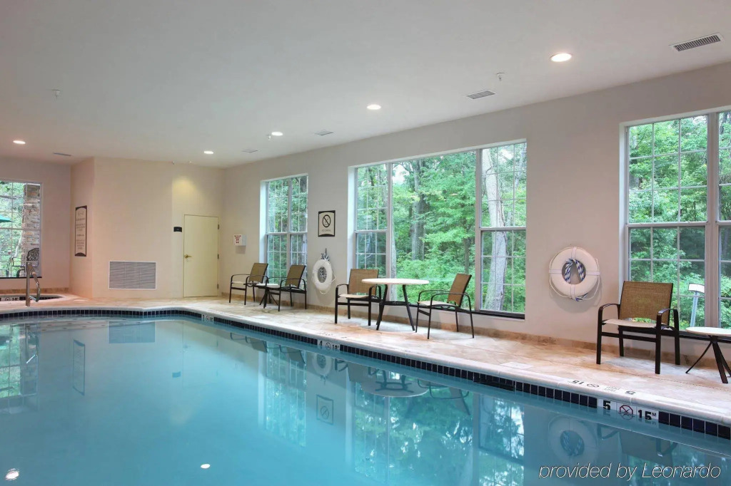 Staybridge Suites North Brunswick by IHG