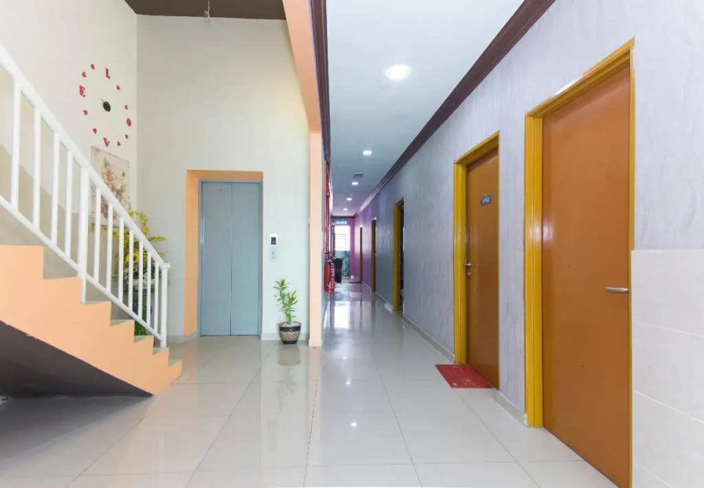 Saujana City Hotel by OYO Rooms