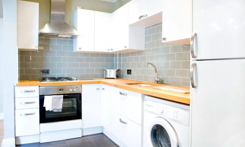 Brighton Getaways-Lansdowne Regency