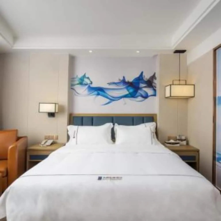 Wharton Brunel Hotel (Guilin Railway Station Vientiane City Branch)