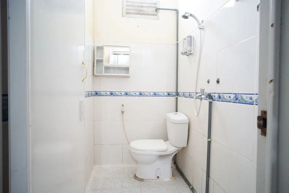 SPOT ON 1854 Sepinggan Asri Syariah Guesthouse