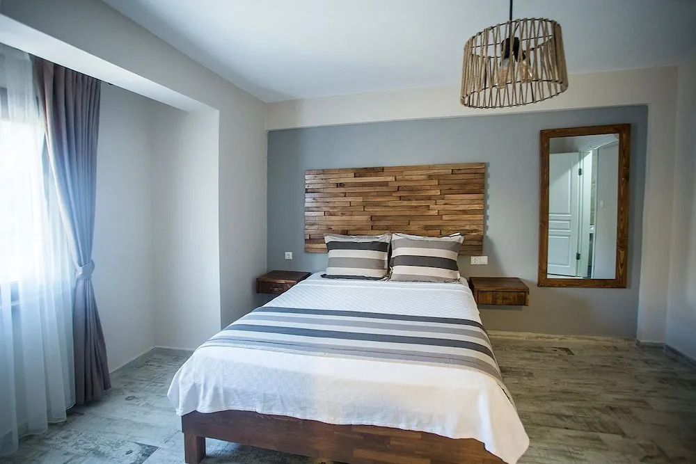 Tenedion Hotel