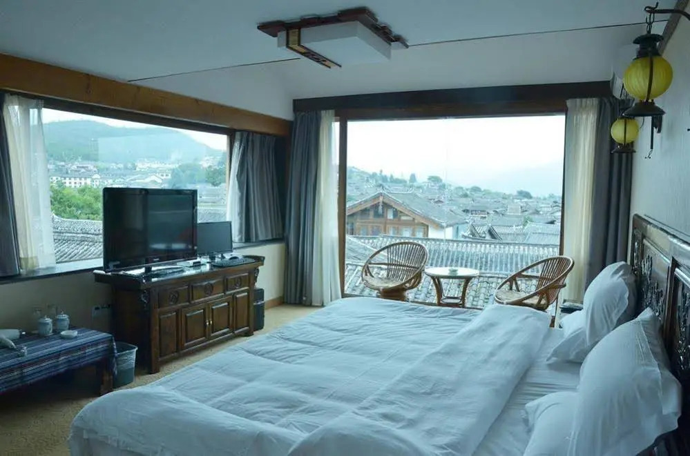 Lijiang Sifang Inn
