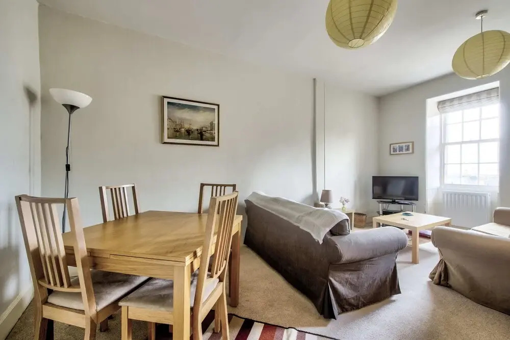 Guestready - Charming 2BR Home in Old Town - for 4 Guests!