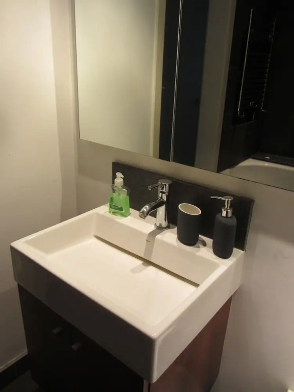 Parsons Green Lane Apartment