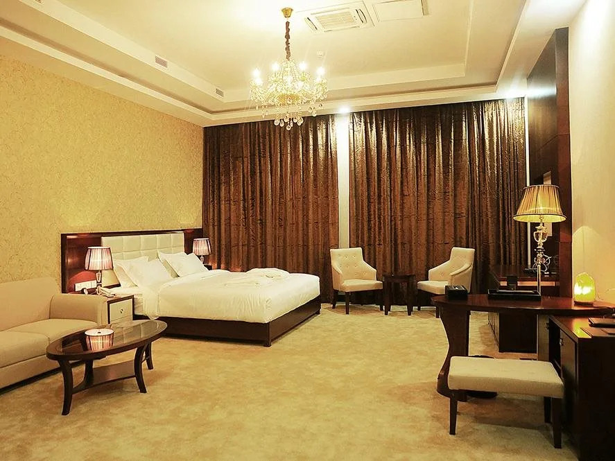 Soyol Hotel