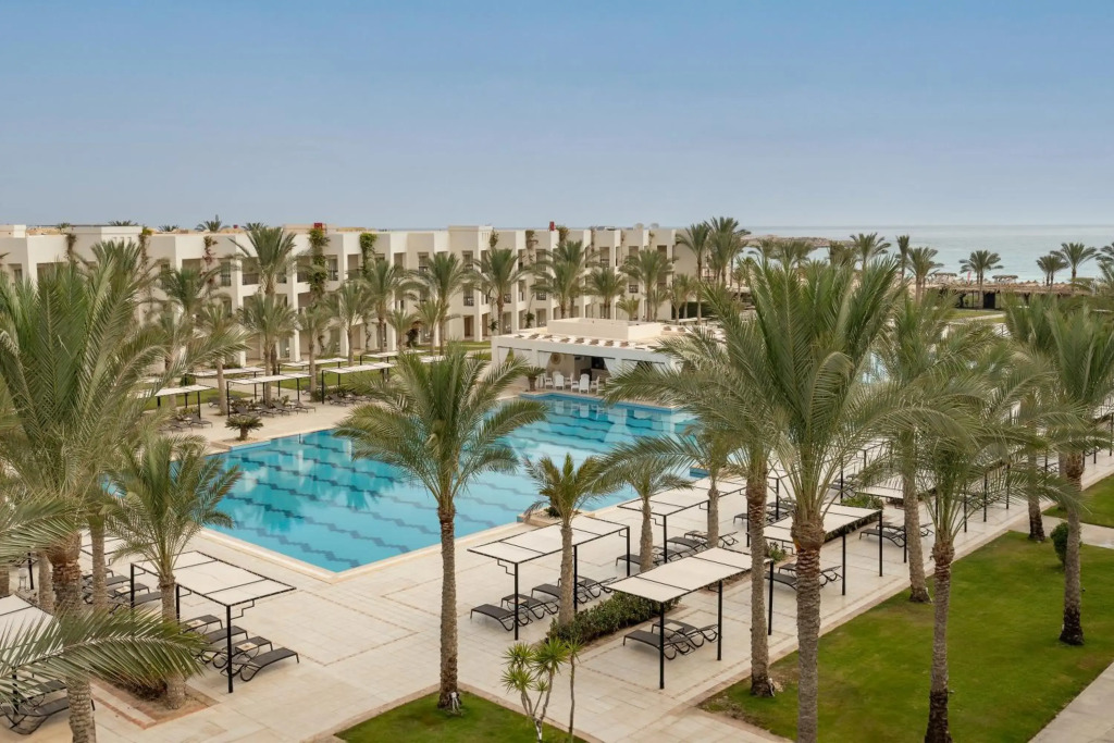 JAZ Elite Crystal, Almaza Bay