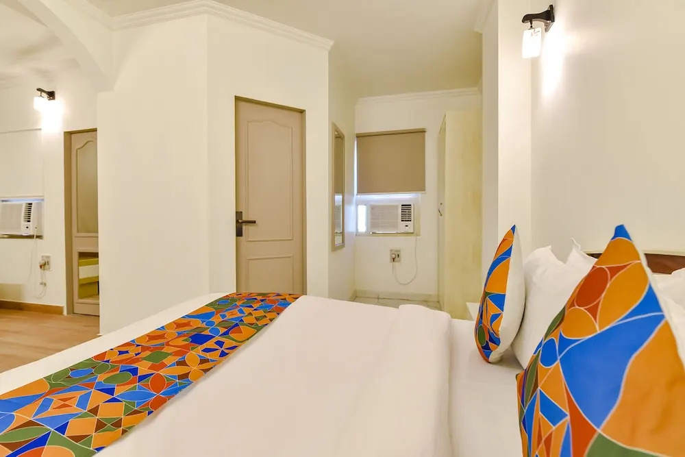 Fabhotel The Tulip Regency