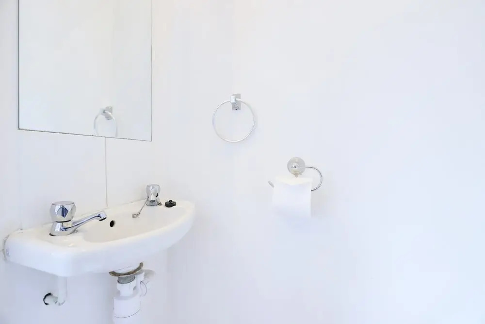 Cosy Studio In West London Fits 2