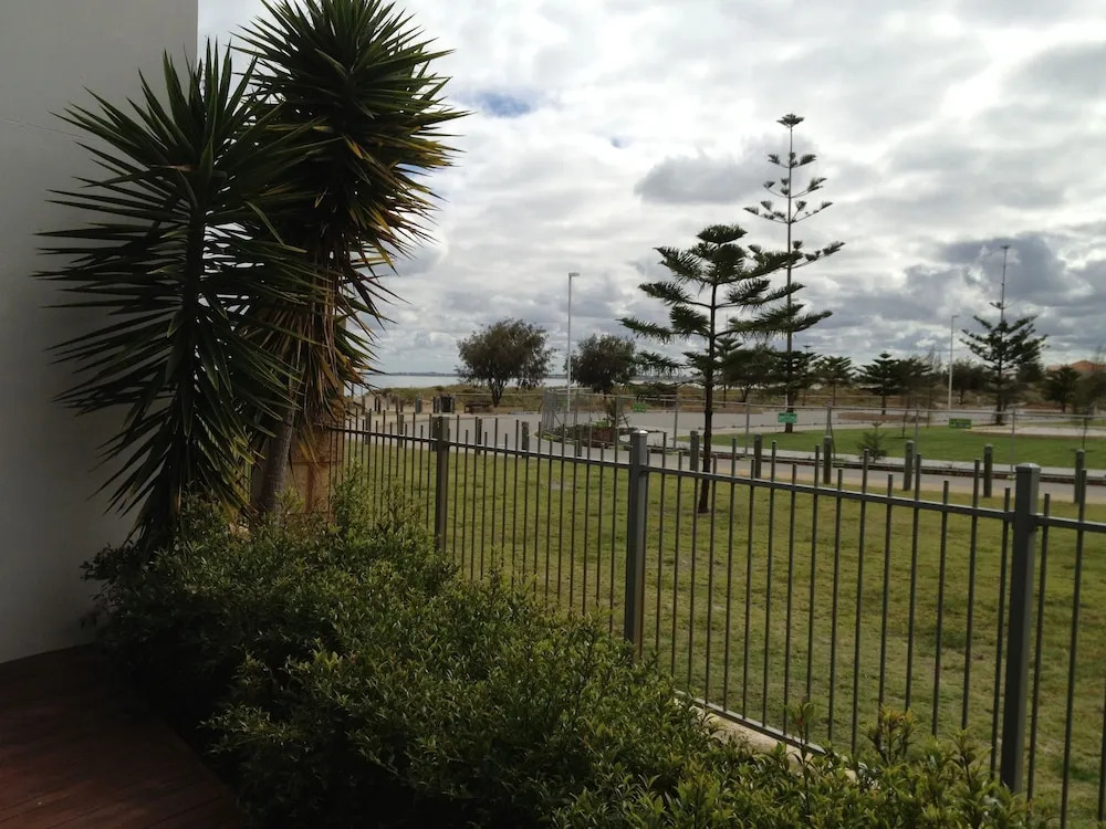 Sea Side Villa 3A