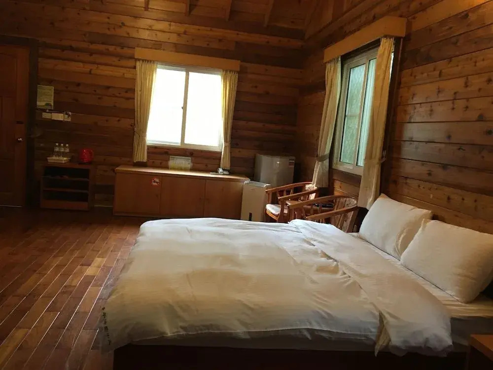 Sun Moon Lake Youth Hostel
