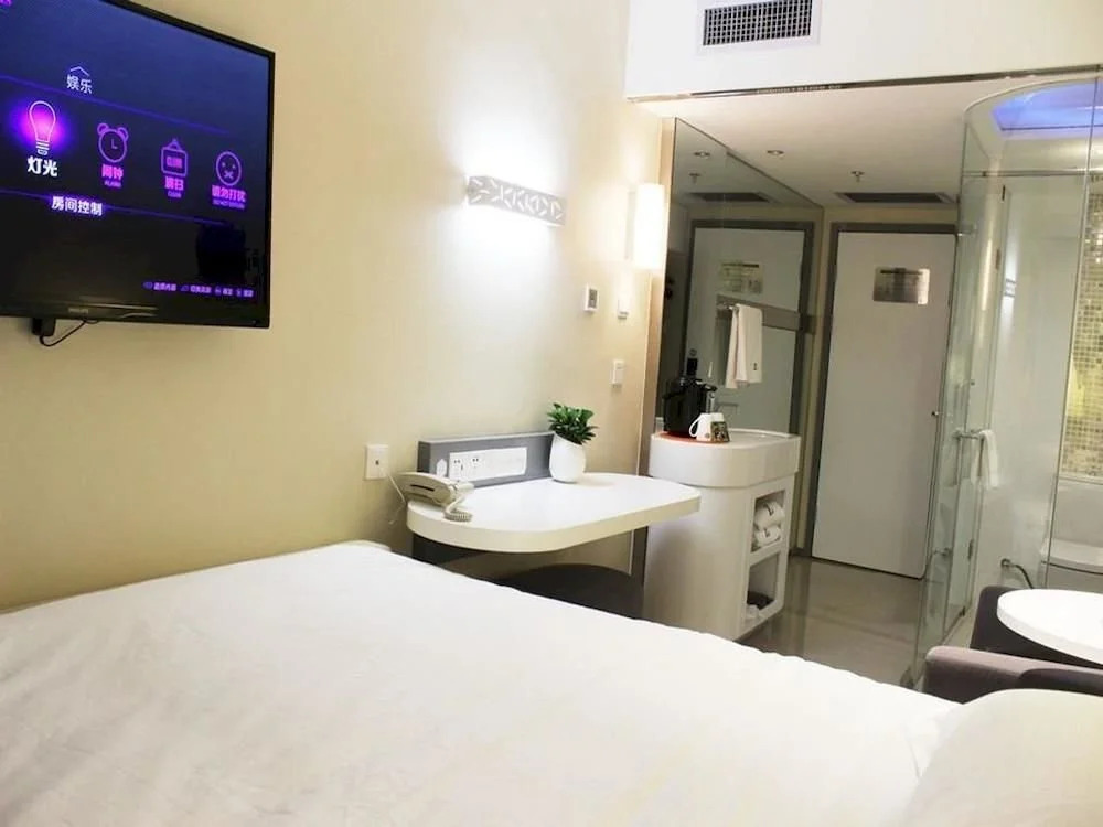 Zhotels