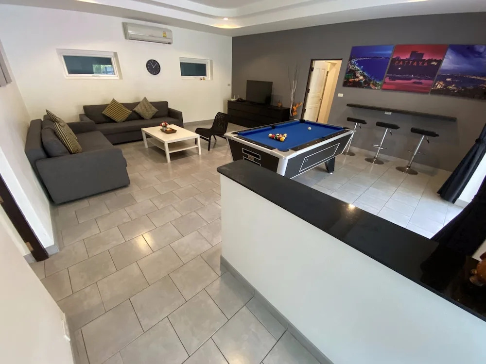 The Gem 1 - Deluxe Pool Villa