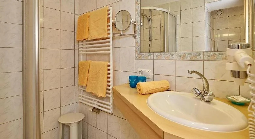 Hotel Schöpf - Mountain Hideaway