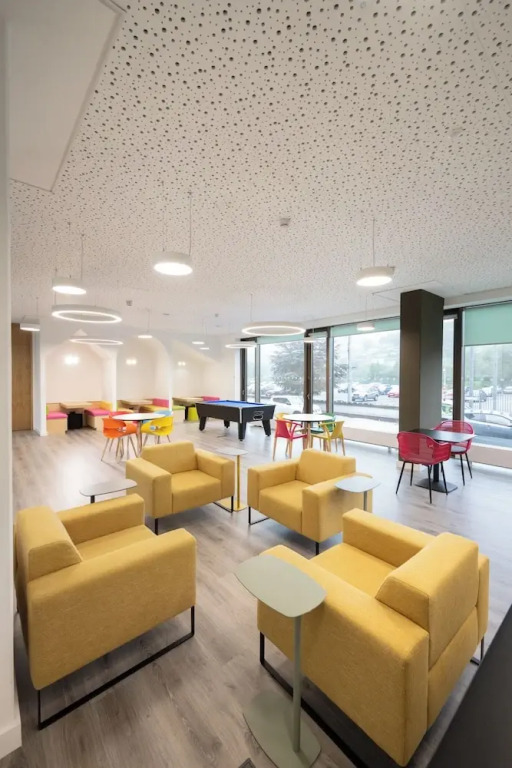 Crows Nest - UCC Summer Beds