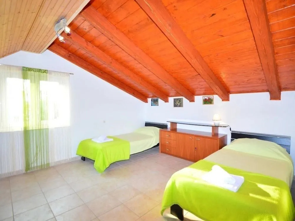 Apartments Anita Tribunj