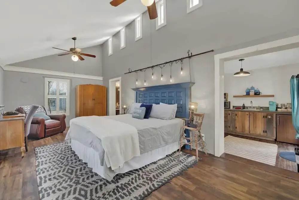 Texas Two Step Guesthouse