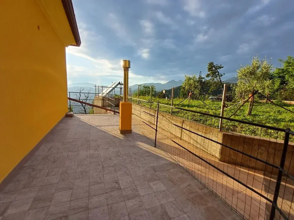 JOIVY Villa Guanna - Charming Flat with Garden