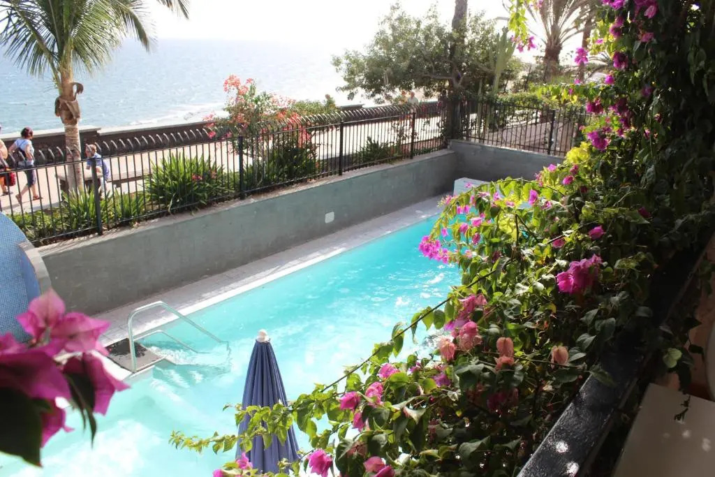 Casa Blanca - Sea View - First Line