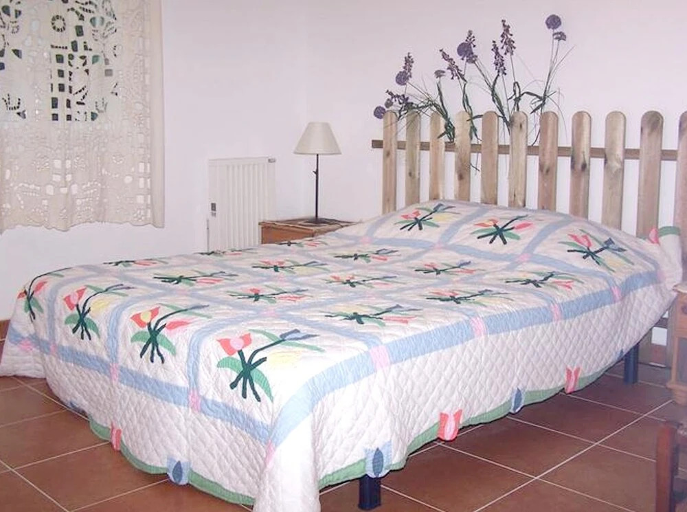 House With 2 Bedrooms in Apt, With Wonderful Mountain View, Private Po