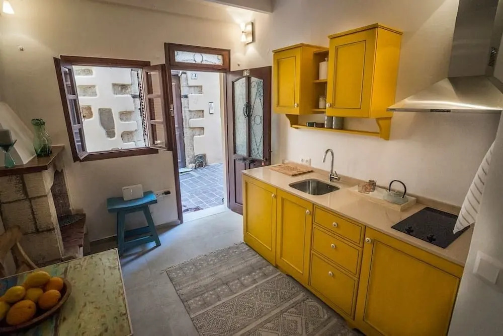 Romantic Maisonette
