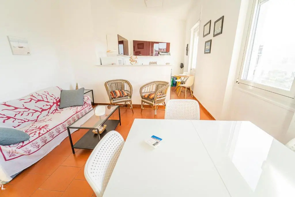 025 - Casa Panoramica in centro, 90metri SPIAGGIA VISTA MARE con TERRAZZO Vista Portofino
