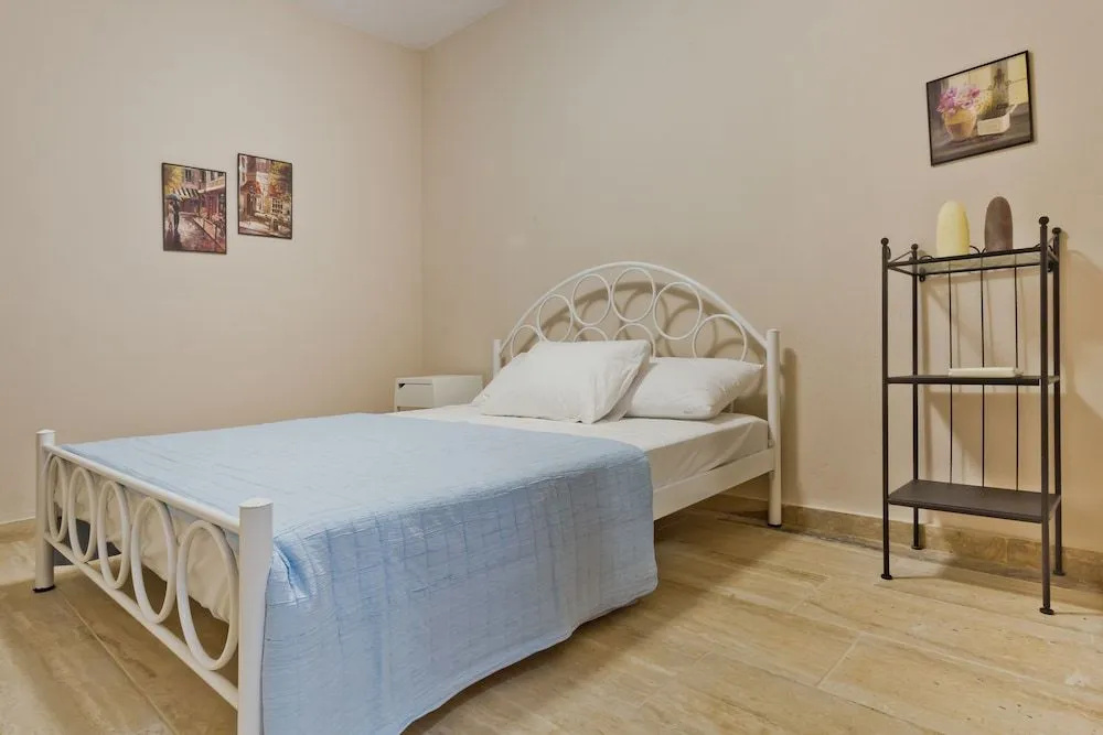 Petra Villas-Ostria Villa