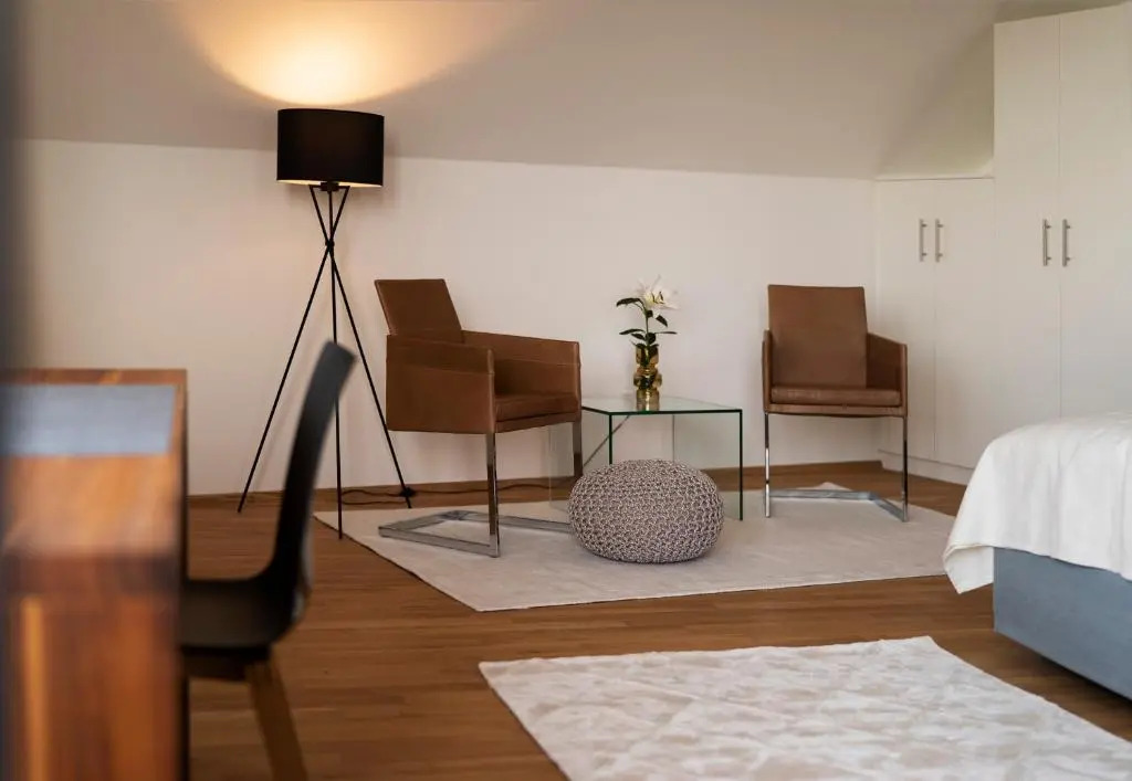 Haus4Zimmer mit Seeblick - einfacher Luxus, pur