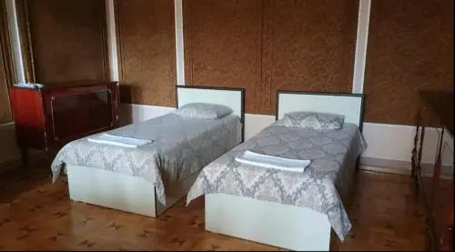Classic Apartment On Kievyan