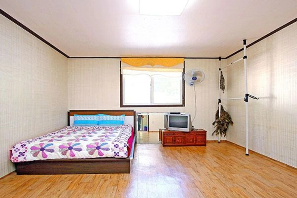 Gwangcheon Minbak Auto Camping Place