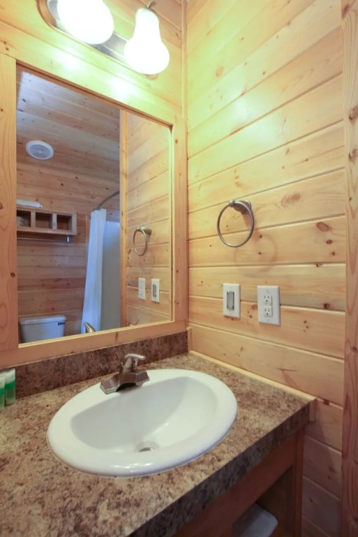 Lake Conroe RV & Camping Resort