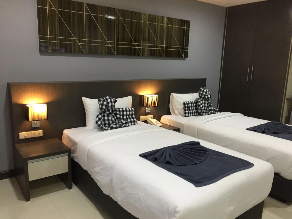 At Sakon Hotel