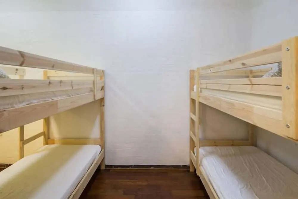 Jagoga Guest House - Hostel