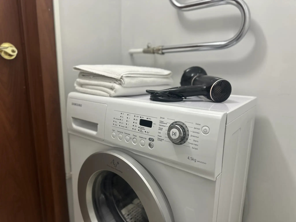В Гости на Строителей 90Б