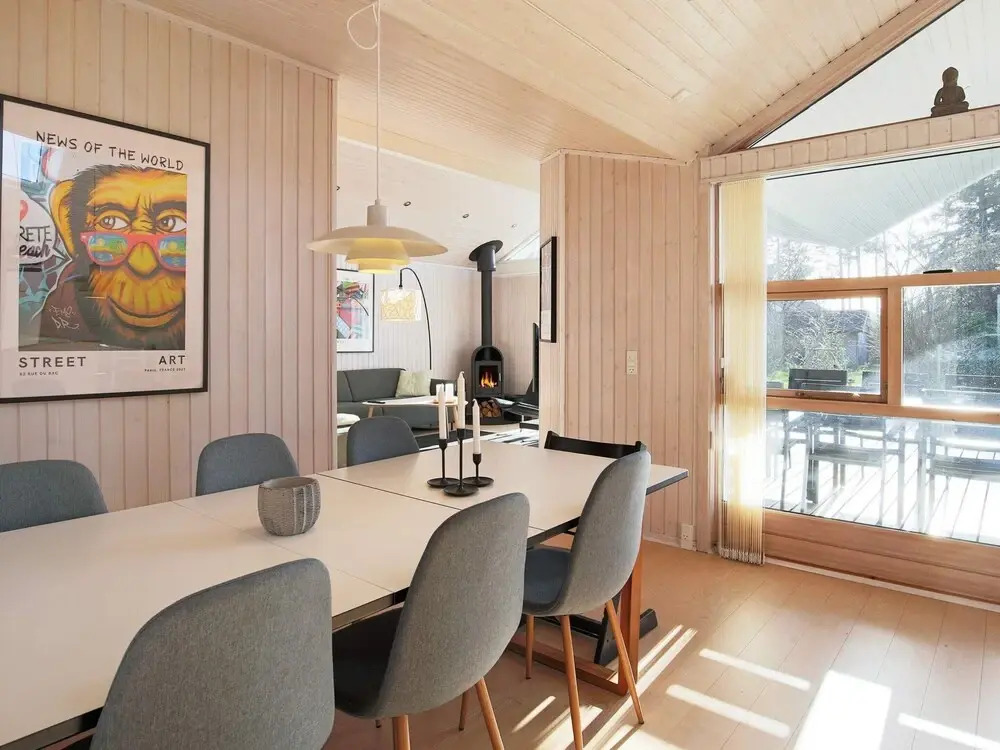 8 Person Holiday Home in Dronningmolle