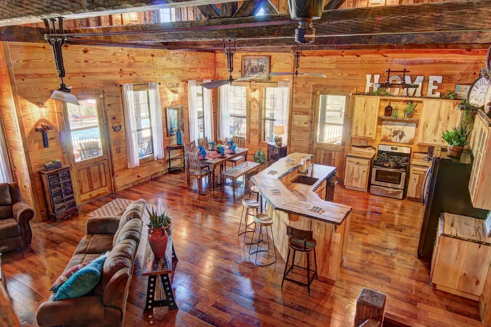 Rancher's Retreat 1903WR by RedAwning