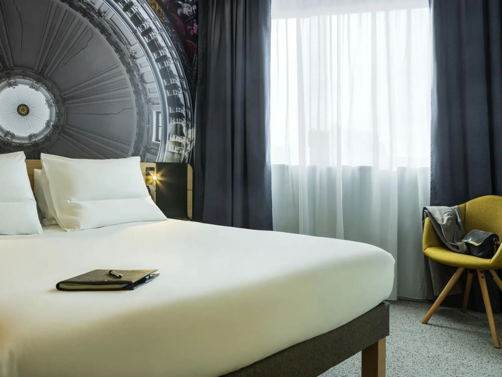 Отель Novotel Belleville Paris 20