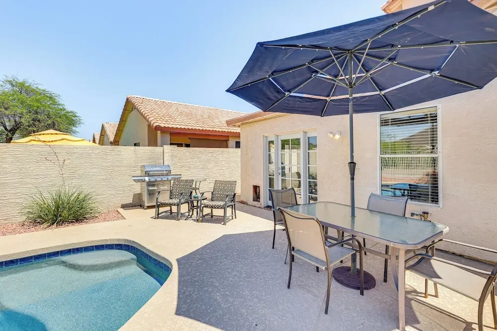 Swim w/ a View: Scenic Desert Retreat in Glendale