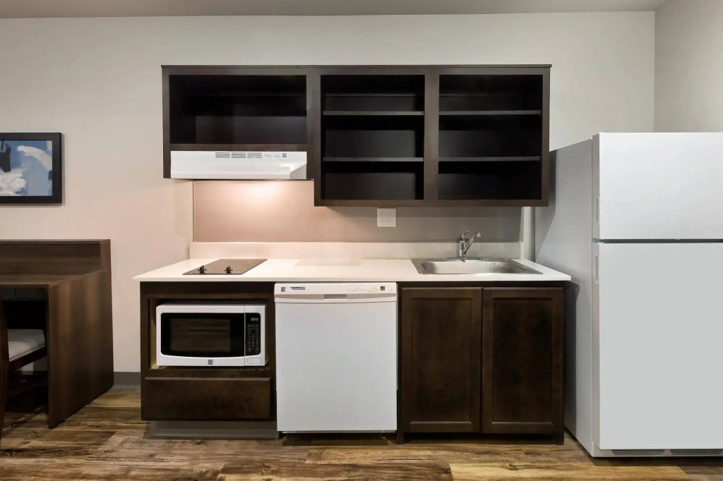 Woodspring Suites Houston IAH Airport
