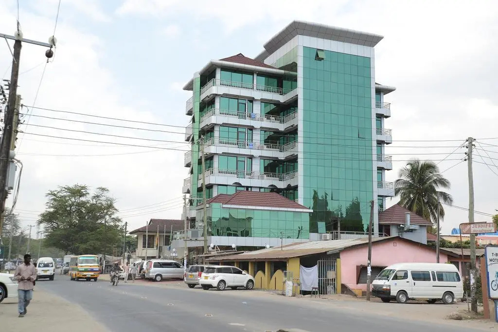 Nemax Royal Hotel