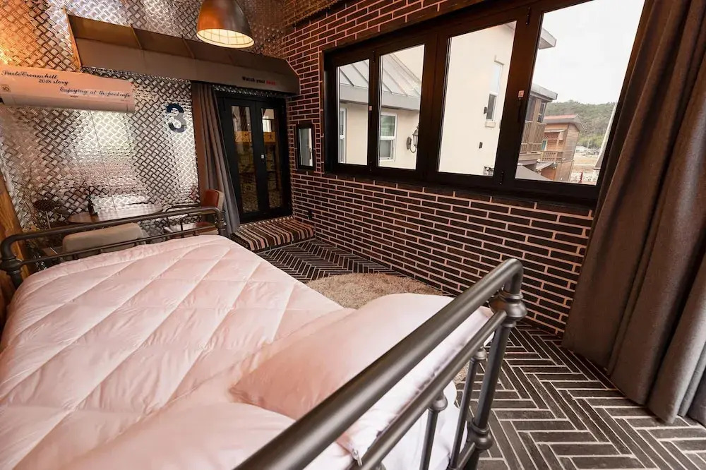 Gyeongju suite cream hill Pension