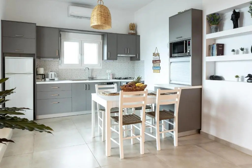 Chic & Spacious House in Rodia Heraklion