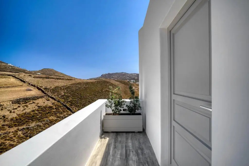 Nefeli Residence & Suite Ftelia beach Mykonos