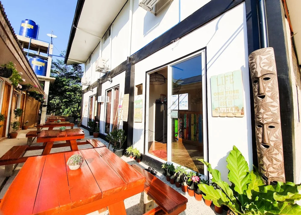 Keira Tourist Inn